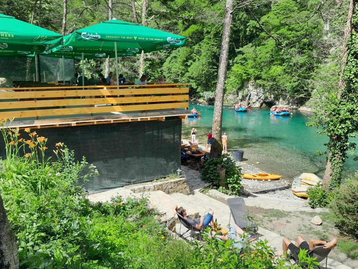 Rafting Camp Encijan Foca Exterior foto