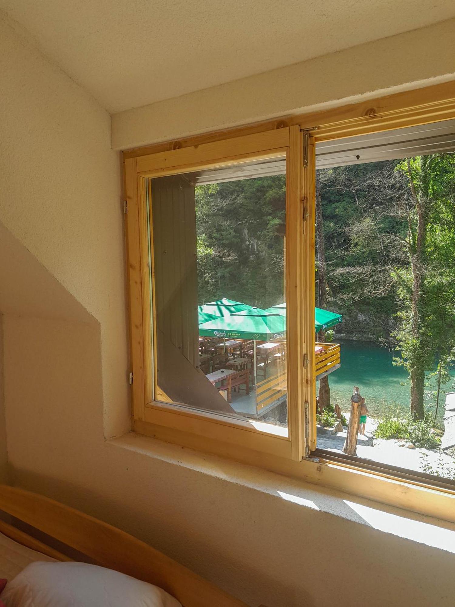 Rafting Camp Encijan Foca Exterior foto