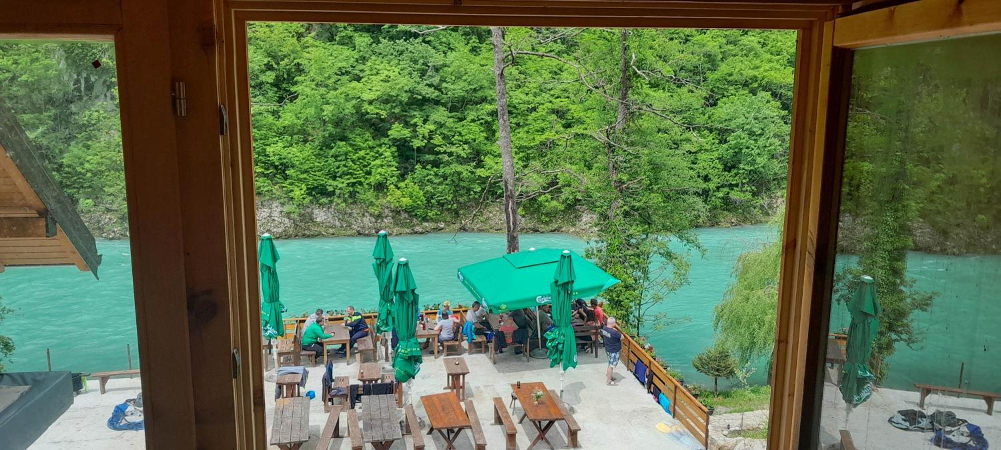 Rafting Camp Encijan Foca Quarto foto