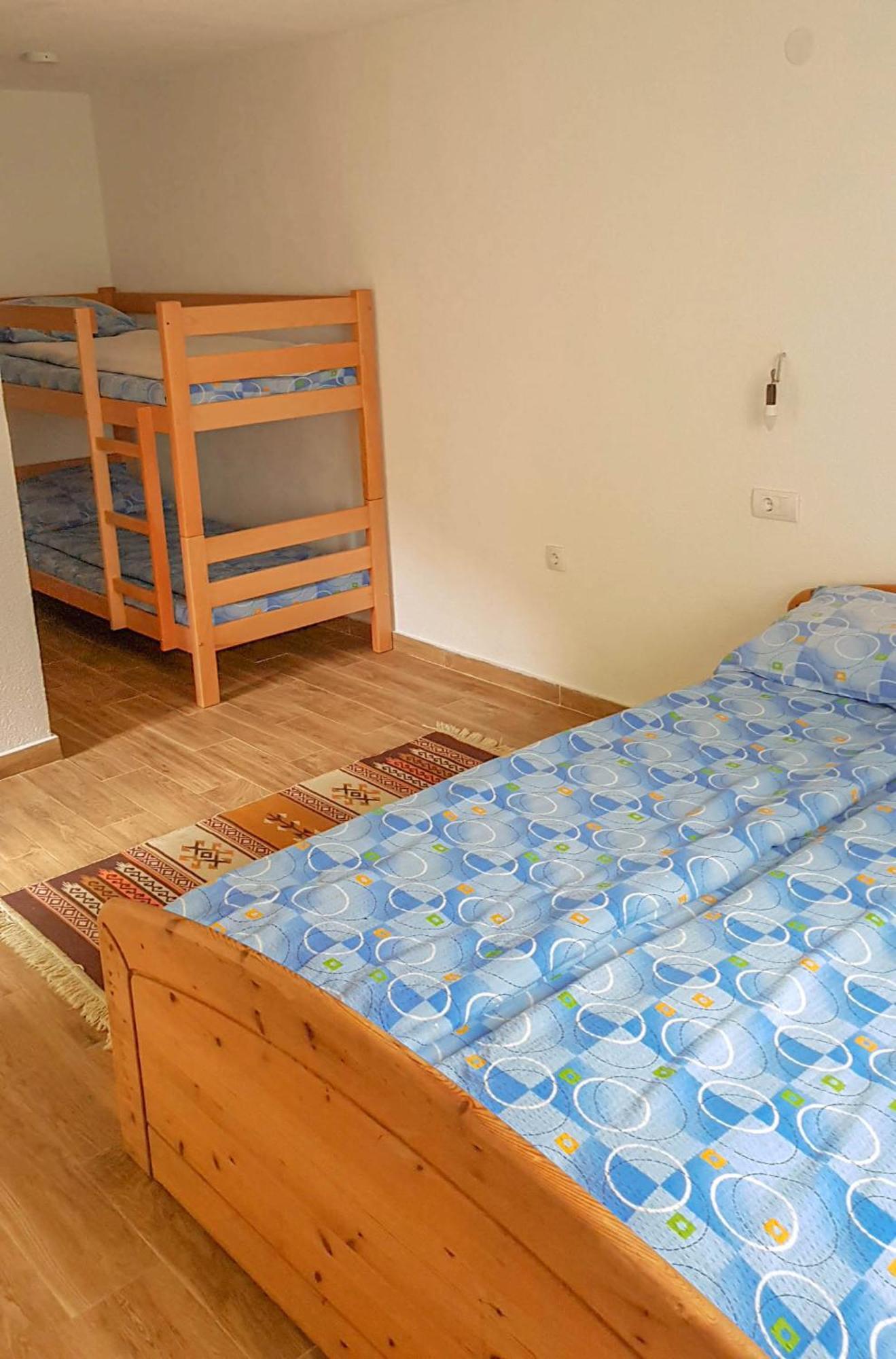 Rafting Camp Encijan Foca Quarto foto