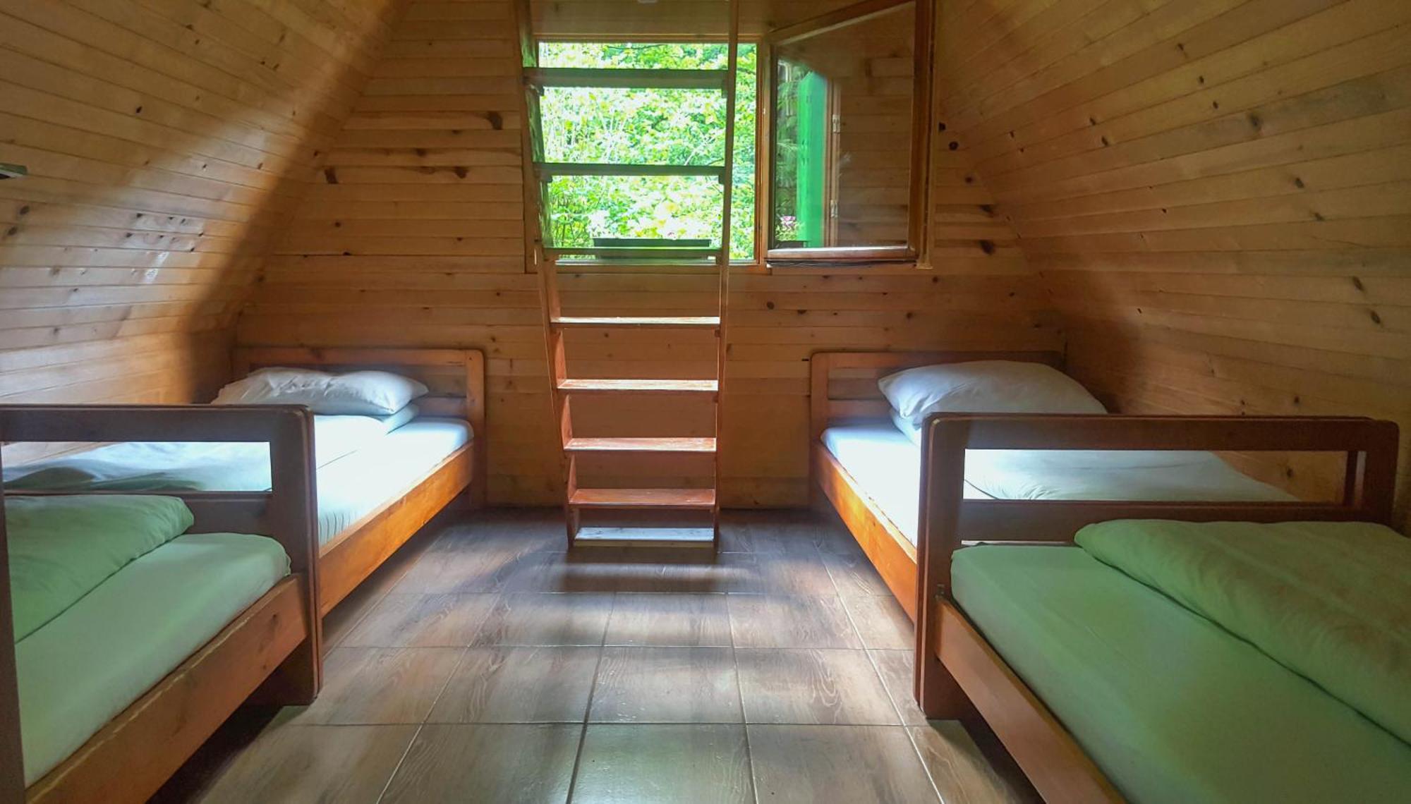 Rafting Camp Encijan Foca Quarto foto